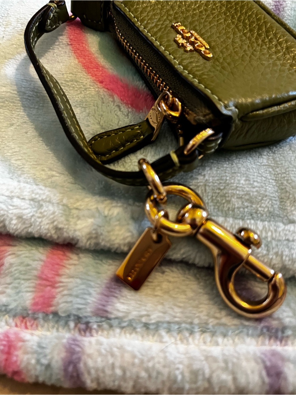 Coach Olive Pebbled Leather Green Bag Charm Vintage - Picture 5 of 15